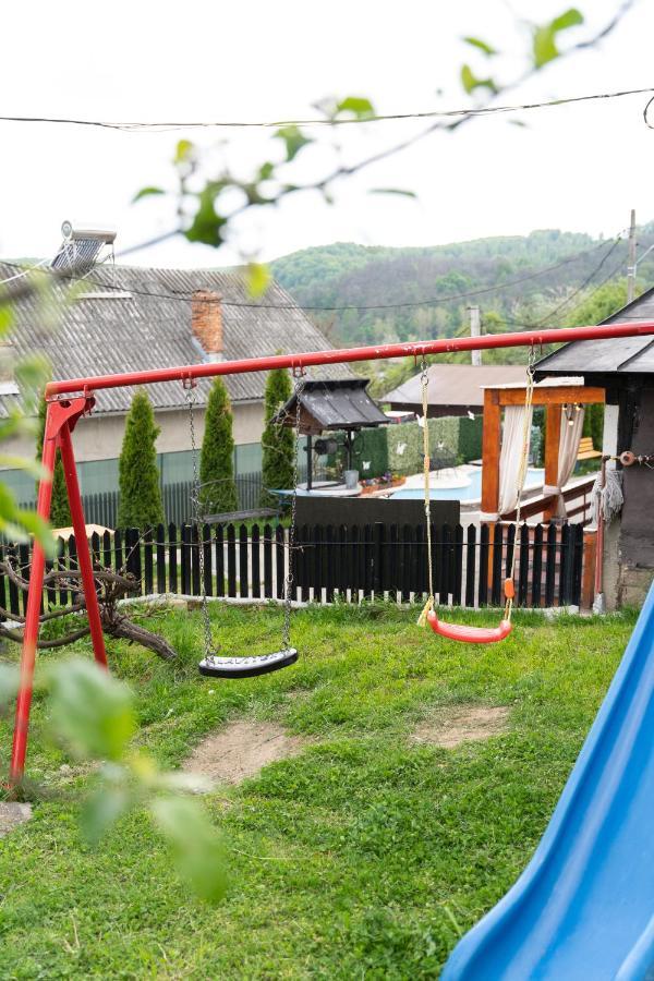 Vila Club Dioda Cicanesti Bagian luar foto